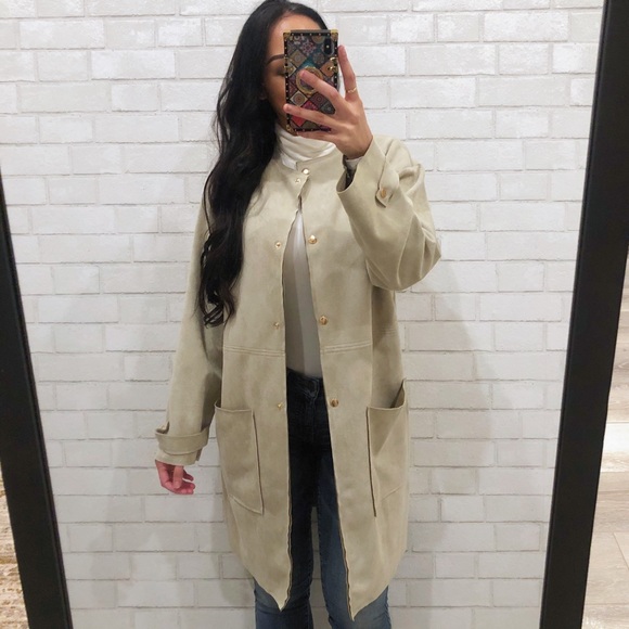 FAUX Suede Collarless Trench Coat - Picture 6 of 6